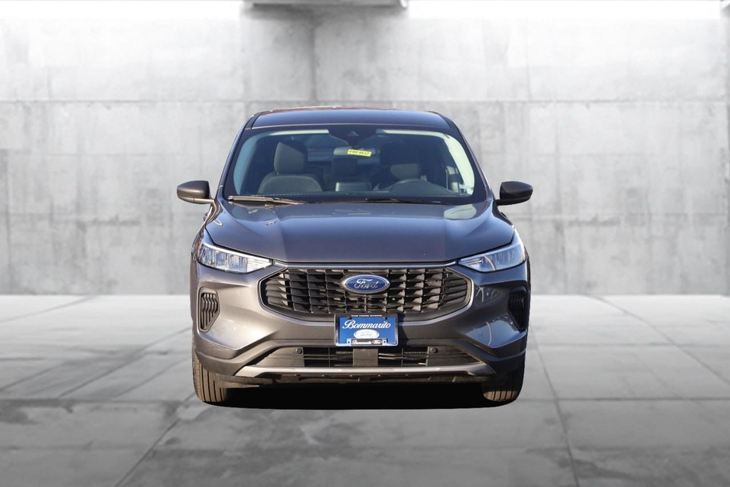 Ford Escape Vehicle Image 05