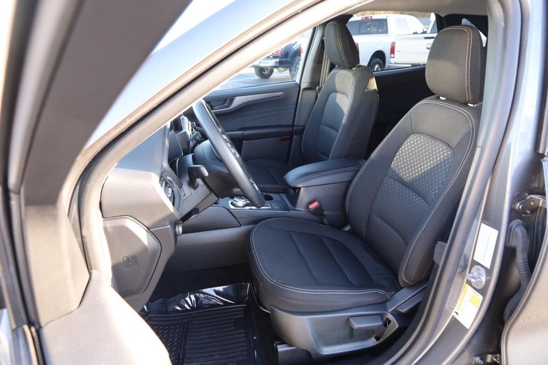 Ford Escape Vehicle Image 08