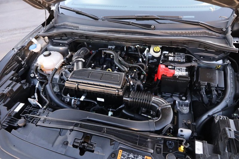 Ford Escape Vehicle Image 26