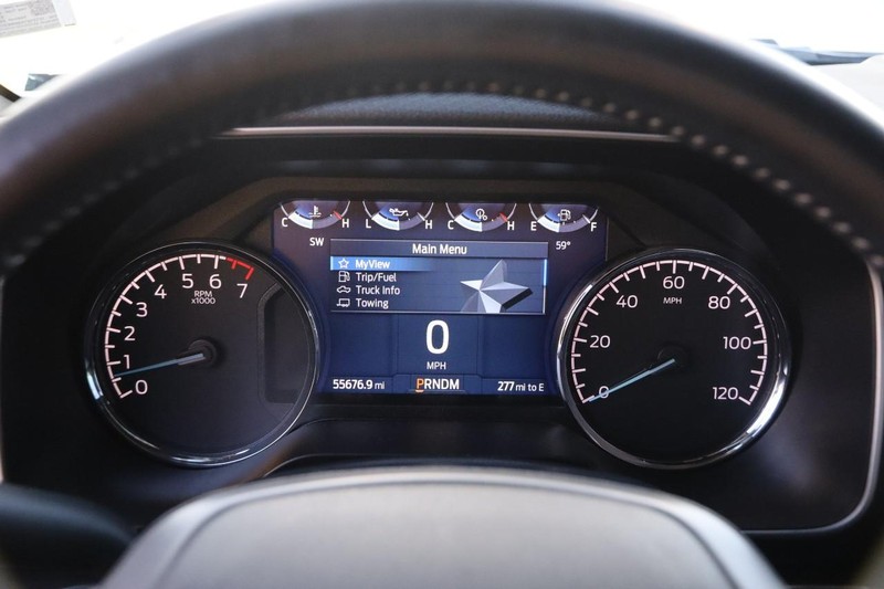 Ford F-150 Vehicle Full-screen Gallery Image 13