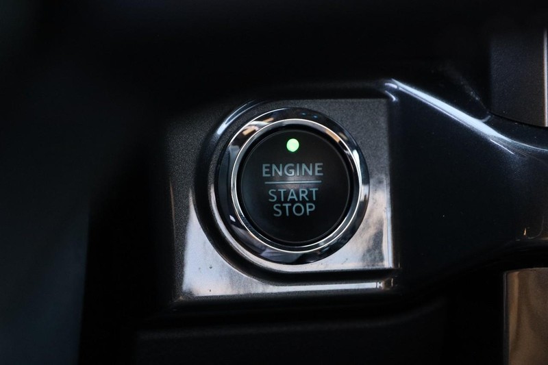 Ford F-150 Vehicle Full-screen Gallery Image 14