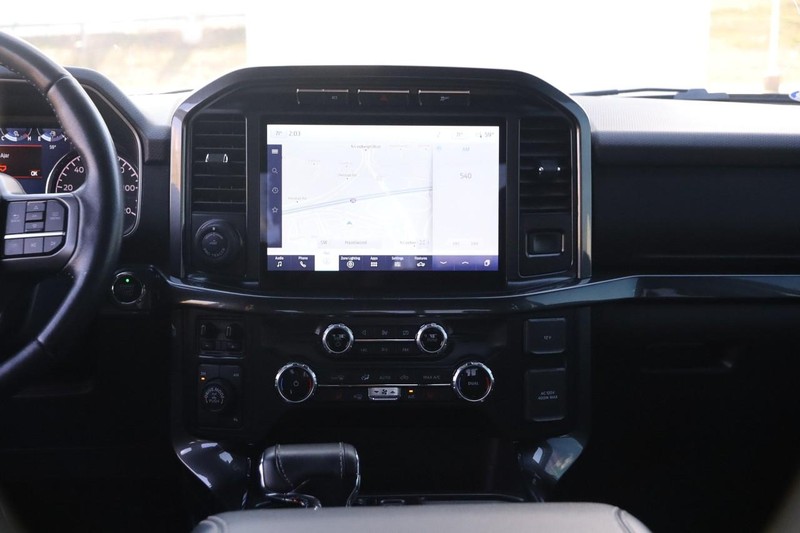 Ford F-150 Vehicle Full-screen Gallery Image 26