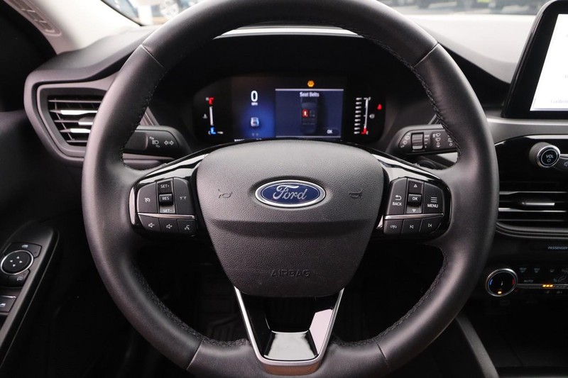 Ford Escape Vehicle Image 11