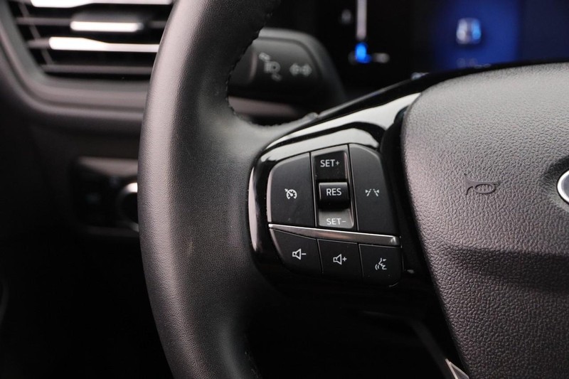 Ford Escape Vehicle Image 12