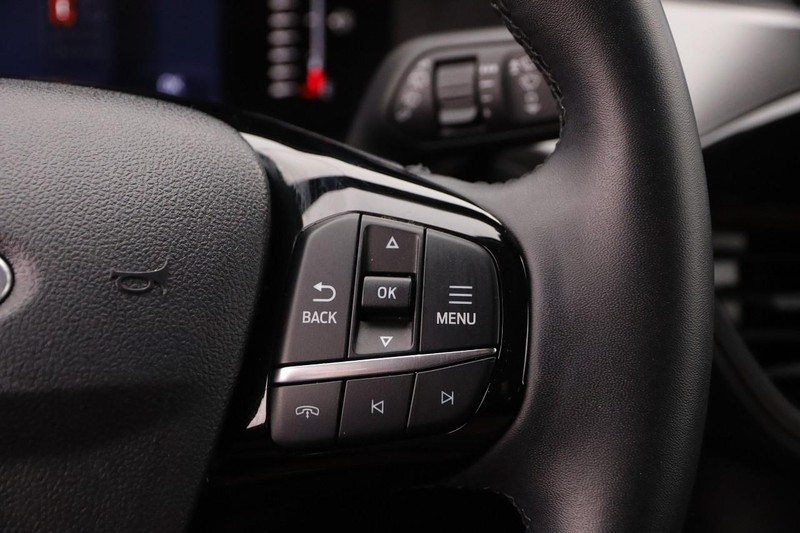 Ford Escape Vehicle Image 13