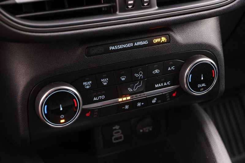 Ford Escape Vehicle Image 18