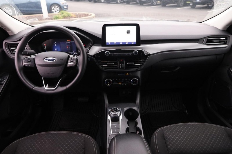 Ford Escape Vehicle Image 21