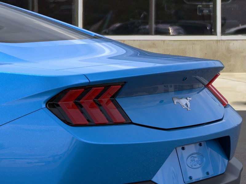 Ford Mustang Vehicle Image 22