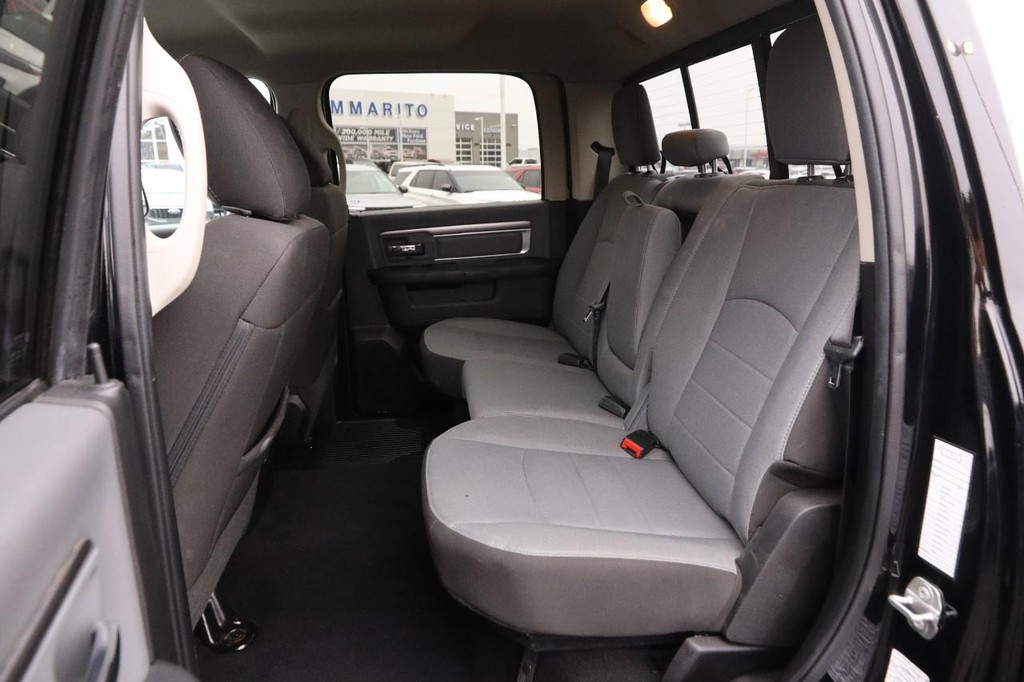 Ram 1500 Classic Vehicle Image 09