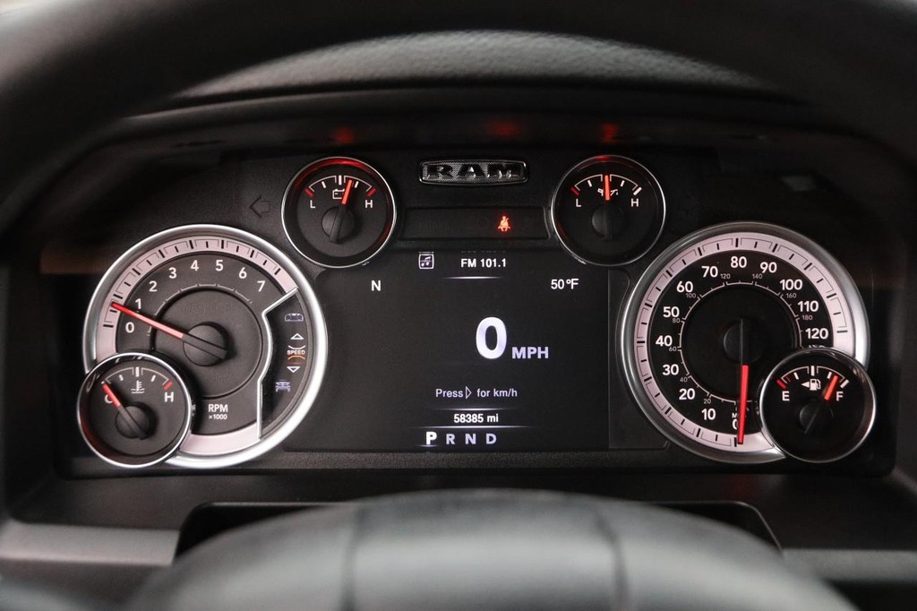 Ram 1500 Classic Vehicle Image 13