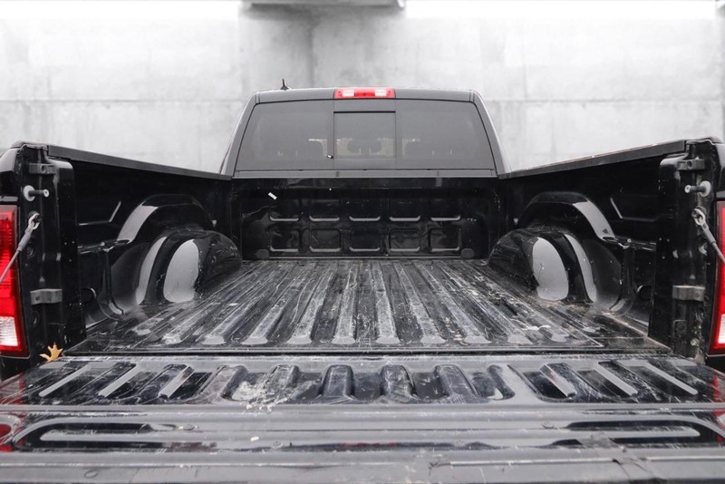 Ram 1500 Classic Vehicle Image 07