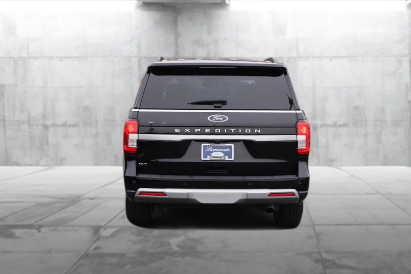Ford Expedition Vehicle Image 06
