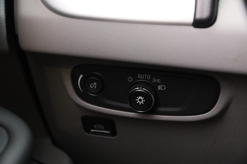 GMC Terrain Vehicle Full-screen Gallery Image 19