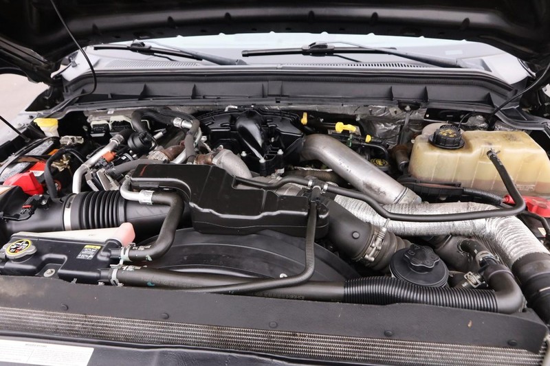 Ford Super Duty F-350 SRW Vehicle Image 20