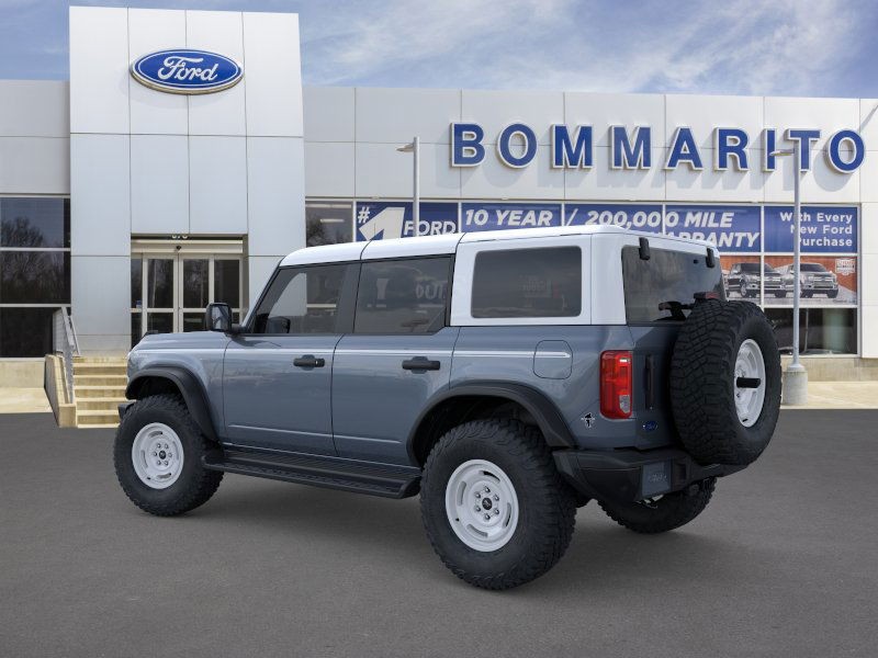 Ford Bronco Vehicle Full-screen Gallery Image 4
