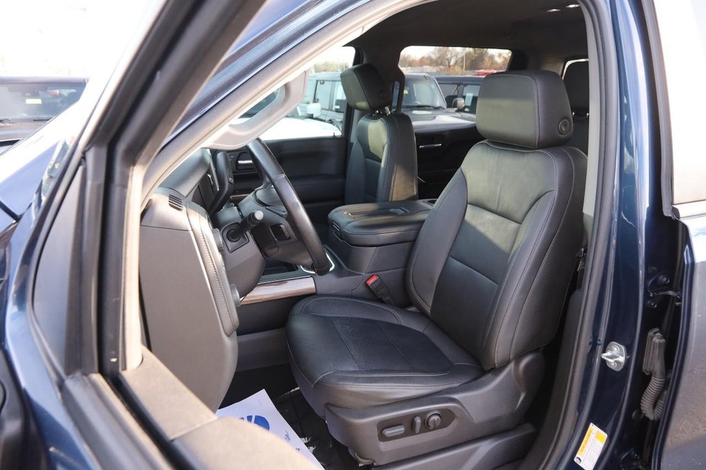 Chevrolet Silverado 1500 LTD Vehicle Image 25