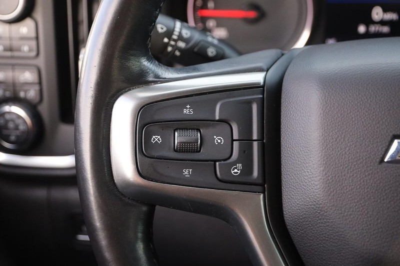 Chevrolet Silverado 1500 LTD Vehicle Full-screen Gallery Image 8