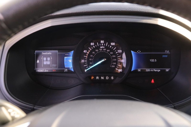 Ford Edge Vehicle Image 13