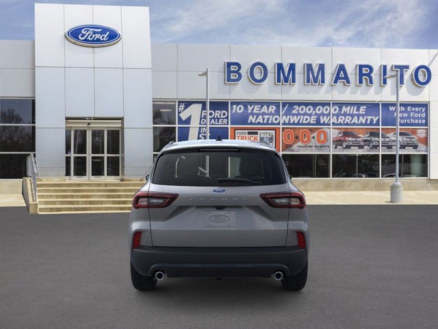 Ford Escape Vehicle Image 05