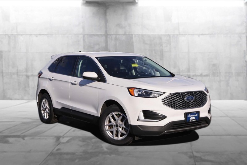 Ford Edge Vehicle Image 02