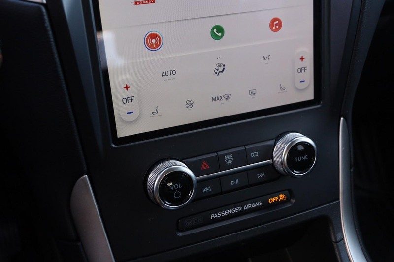 Ford Edge Vehicle Image 17