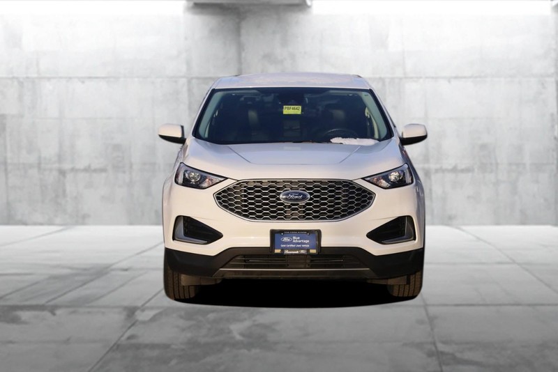 Ford Edge Vehicle Image 04