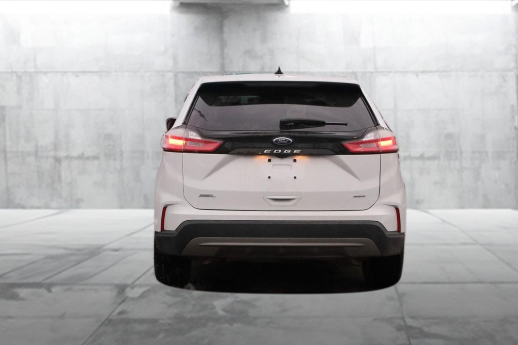 Ford Edge Vehicle Image 06