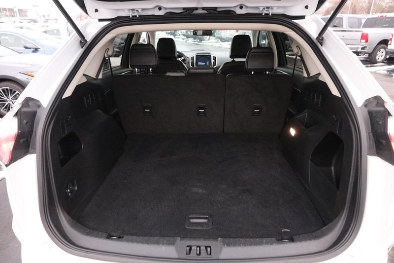 Ford Edge Vehicle Image 07