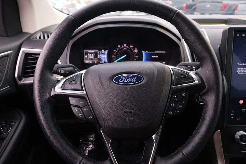 Ford Edge Vehicle Image 10
