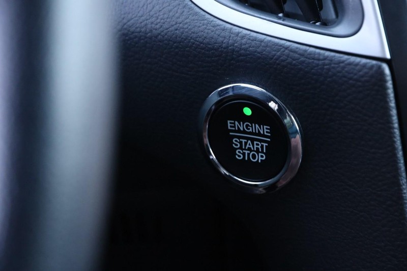 Ford Edge Vehicle Image 14