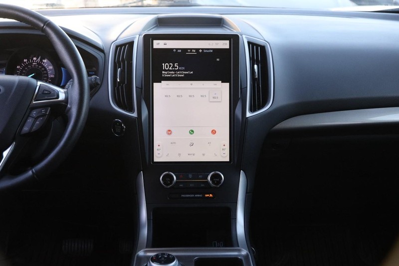 Ford Edge Vehicle Image 22