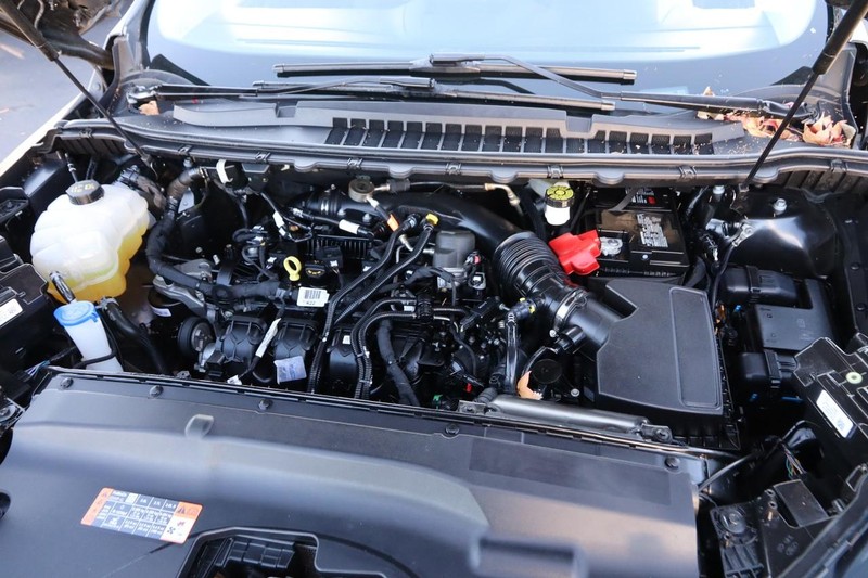 Ford Edge Vehicle Image 25