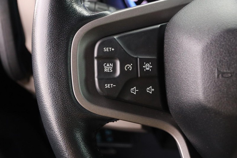 Ford Bronco Vehicle Image 11