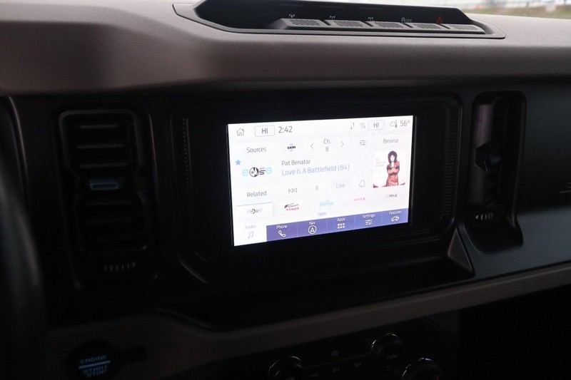 Ford Bronco Vehicle Image 16