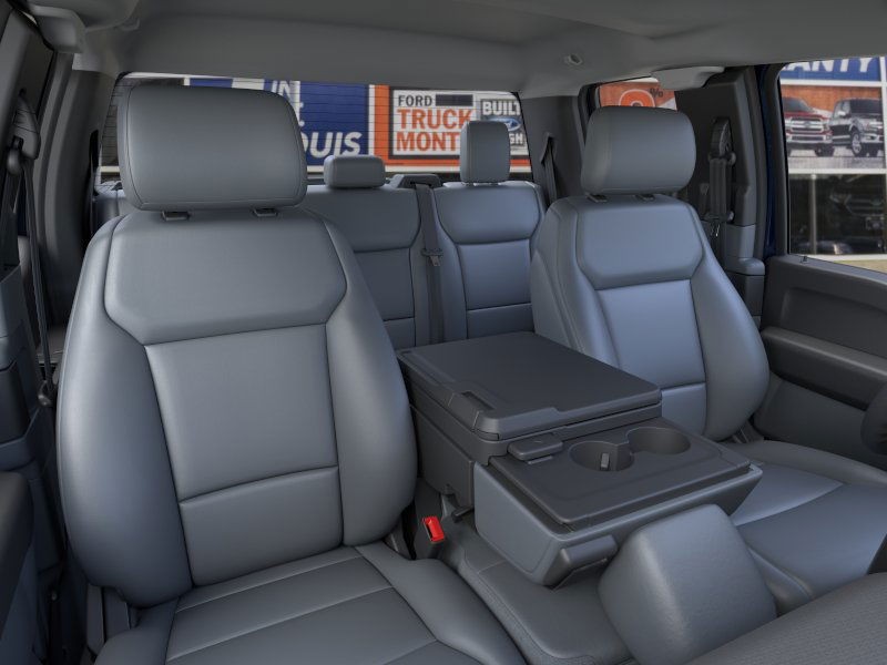 Ford F-150 Vehicle Full-screen Gallery Image 10