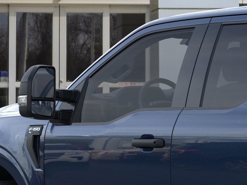 Ford F-150 Vehicle Full-screen Gallery Image 20