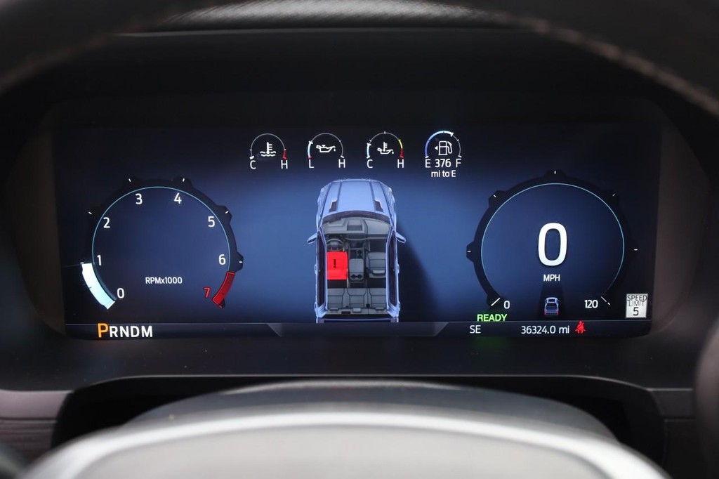 Ford F-150 Vehicle Full-screen Gallery Image 10