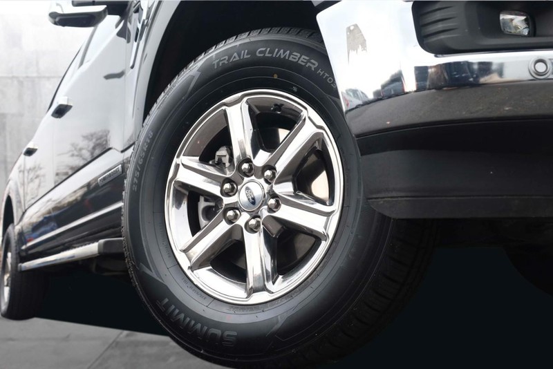 Ford F-150 Vehicle Image 03