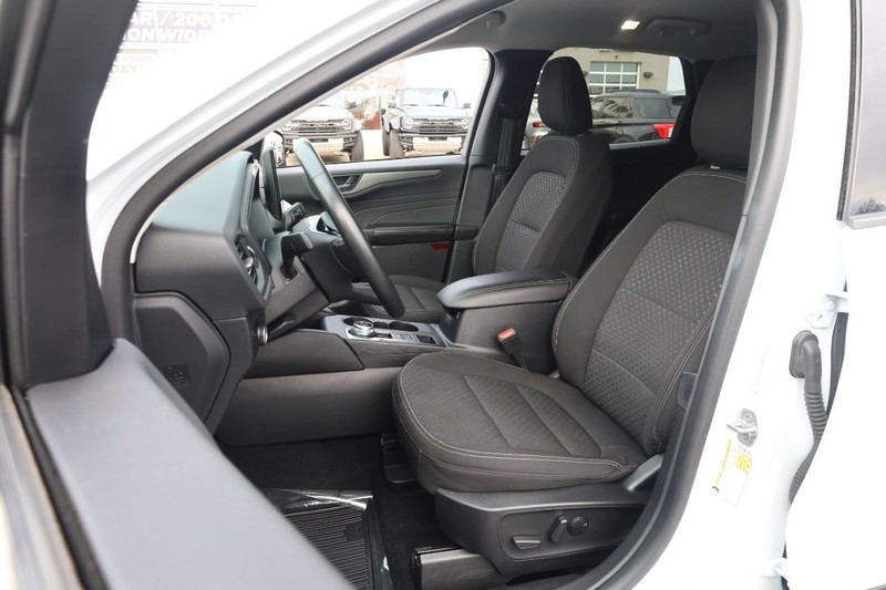 Ford Escape Vehicle Image 08