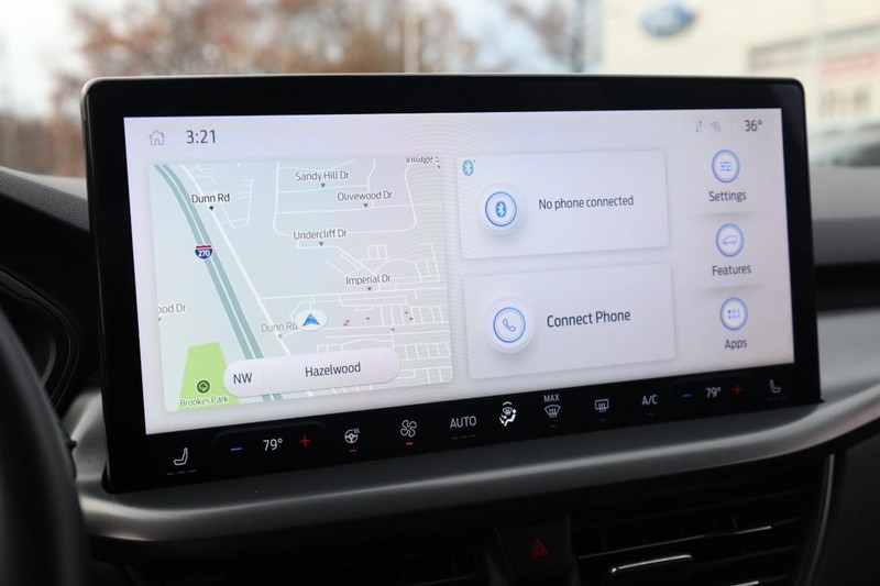 Ford Escape Vehicle Image 11