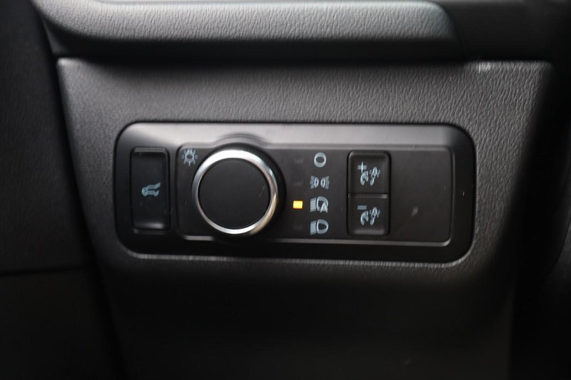 Ford Escape Vehicle Image 19