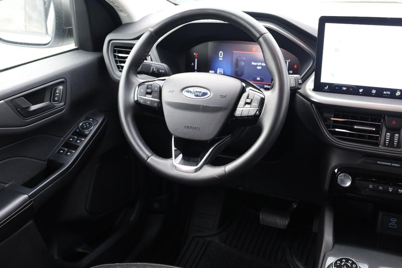 Ford Escape Vehicle Image 24