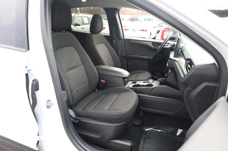 Ford Escape Vehicle Image 25