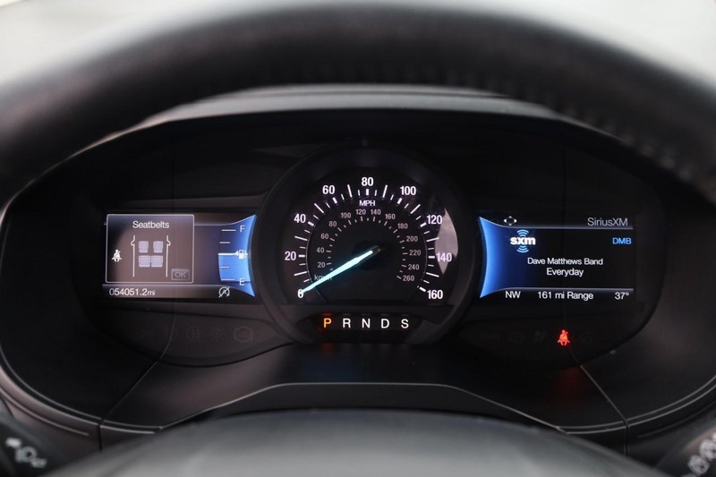 Ford Edge Vehicle Image 09