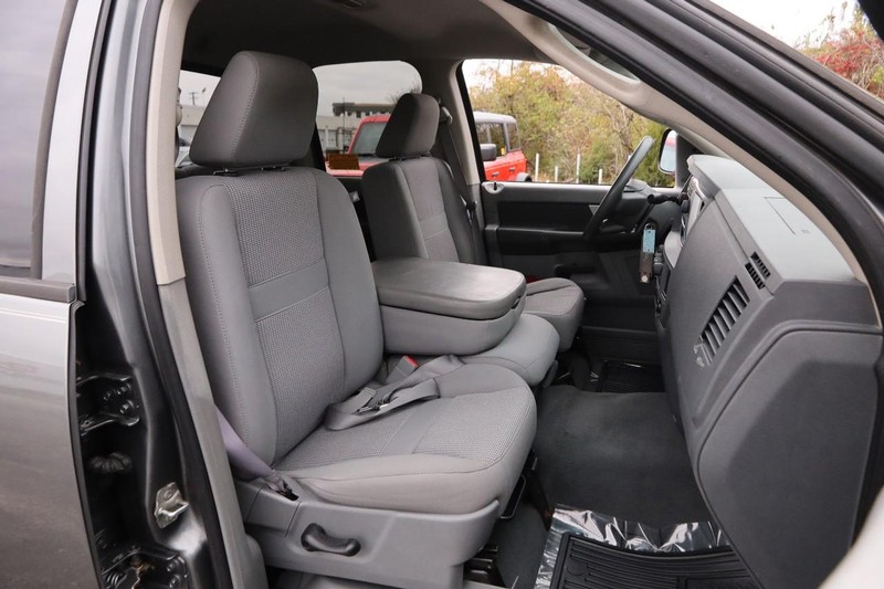 Dodge Ram 1500 Vehicle Image 23