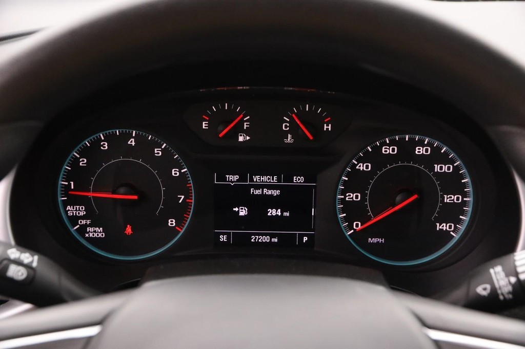 Chevrolet Malibu Vehicle Full-screen Gallery Image 13