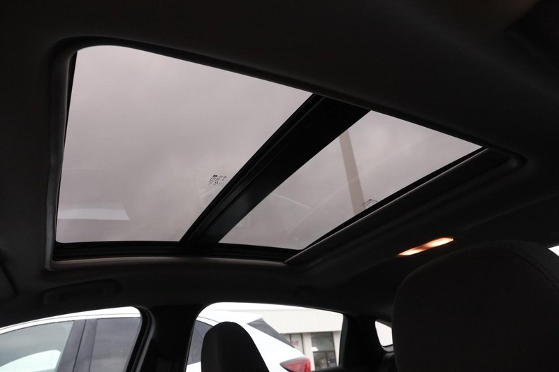 Chevrolet Malibu Vehicle Image 28