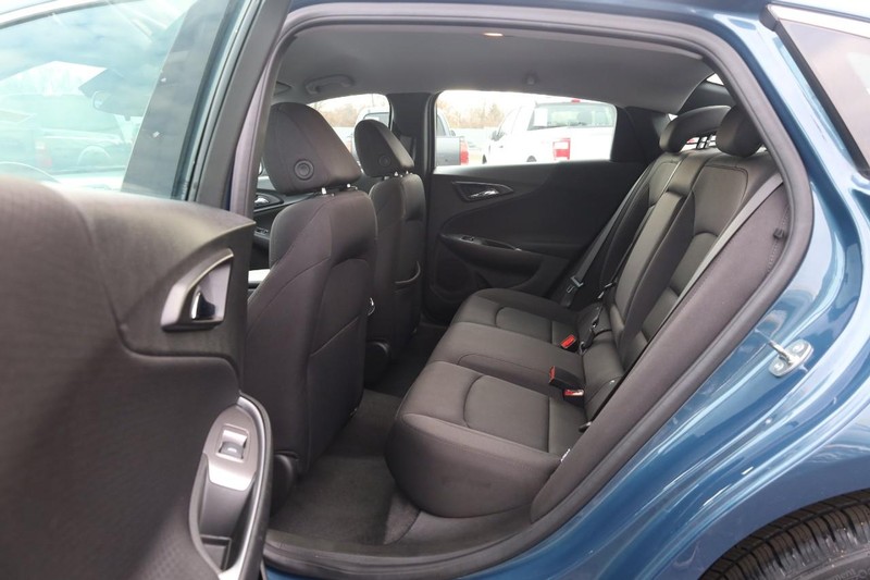 Chevrolet Malibu Vehicle Image 19