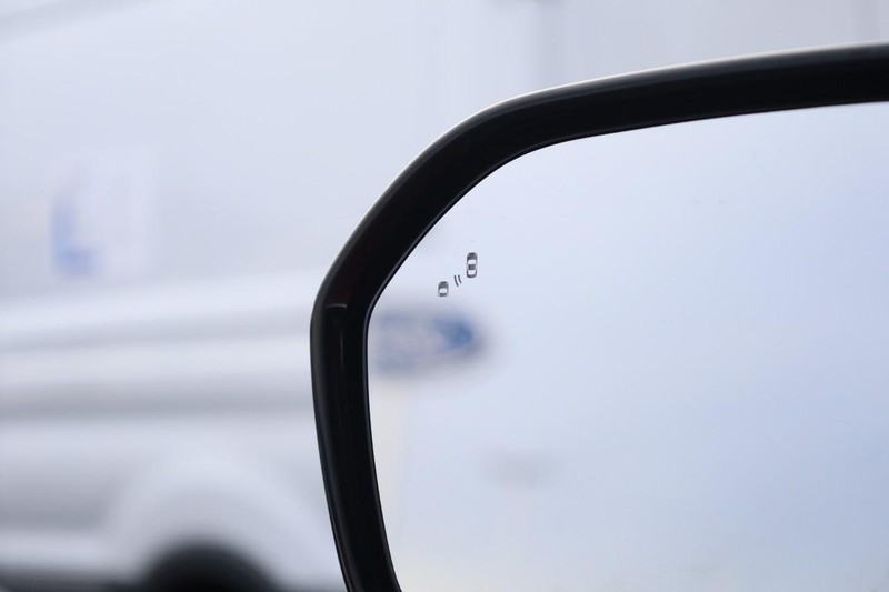 Ford Expedition Vehicle Image 24