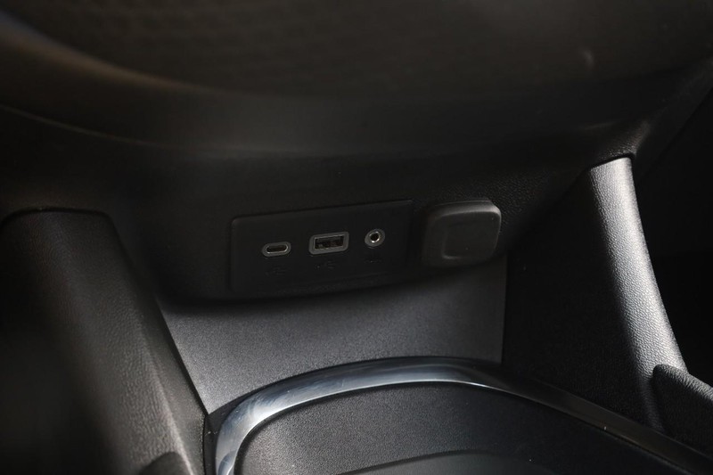 Chevrolet Malibu Vehicle Image 15